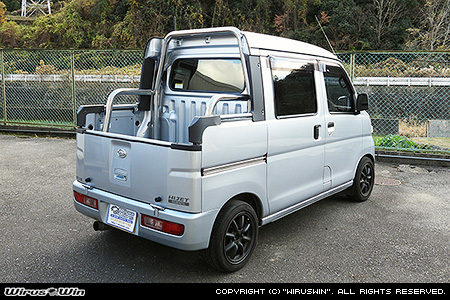 ダイハツ ハイゼット デッキバン（LE-S320W・LE-S330W・EBD-S321W・EBD-S331W・3BD-S321W・3BD-S331W｜NA（ノンターボ）車｜2WD・4WD）用60Φ極太ステンレスロールバー
