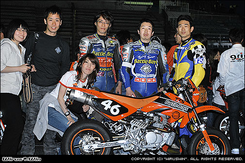 どこにいってモテモテのイケメンライダー長谷部選手！